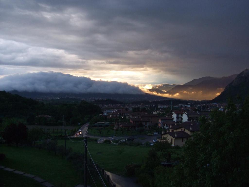 Agriturismo Cascina Rossano Провальйо-д'Ізео Екстер'єр фото